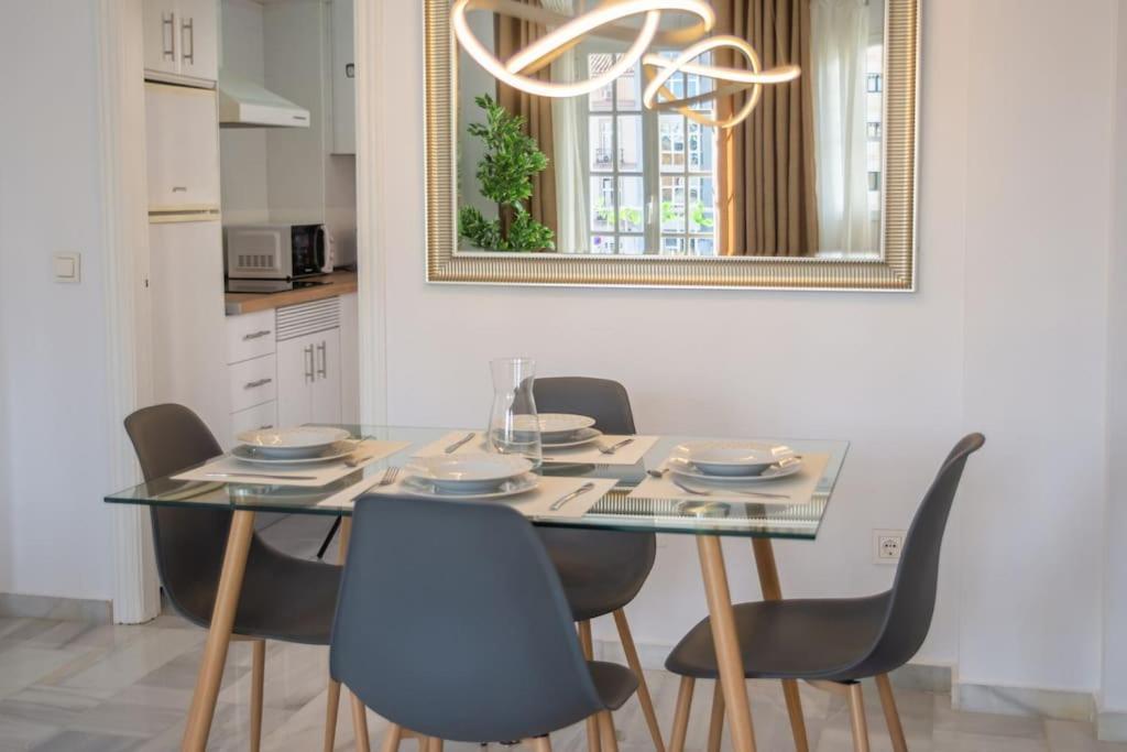 Central And Beautiful Apartment - Free Parking Malaga Zewnętrze zdjęcie